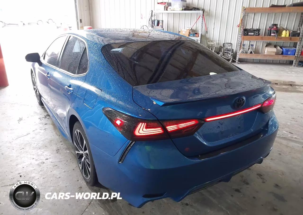 2018 Toyota Camry Se VIN:4T1B11HK5JU115975 - 3