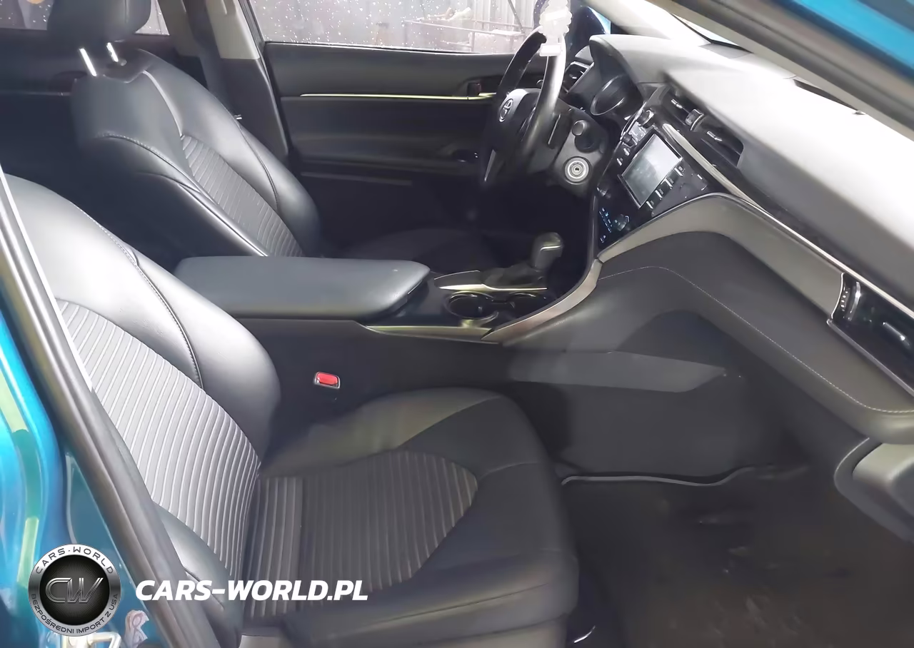 2018 Toyota Camry Se VIN:4T1B11HK5JU115975 - 5