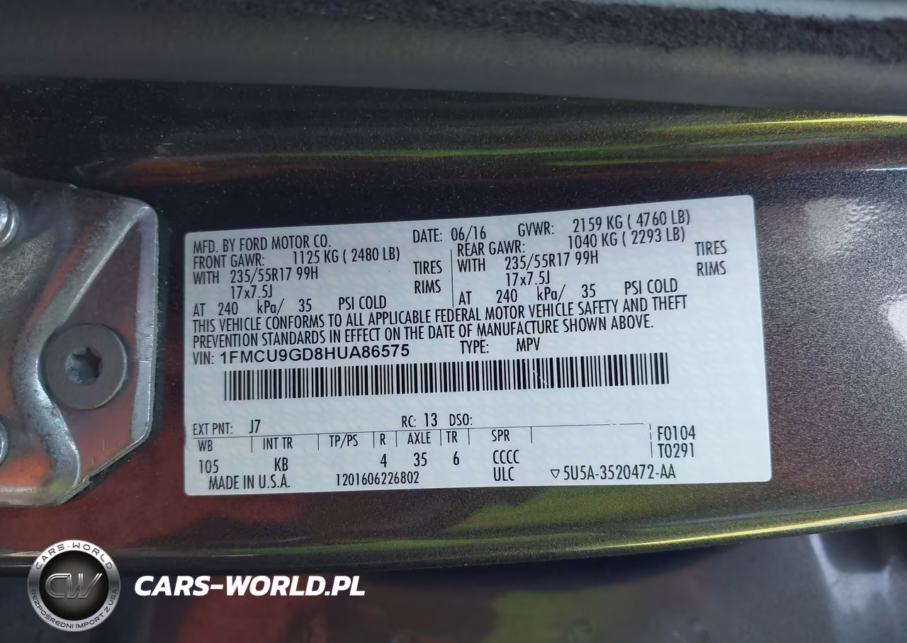 2017 Ford Escape Se VIN:1FMCU9GD8HUA86575 - 9