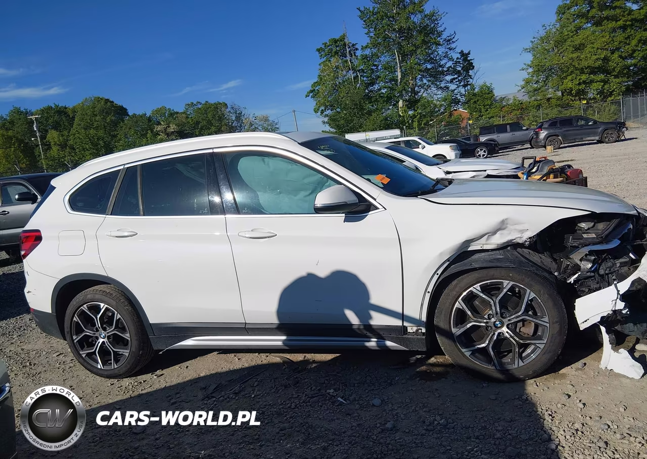 2021 BMW X1 xDrive28I VIN:WBXJG9C03M5S07347 - 13