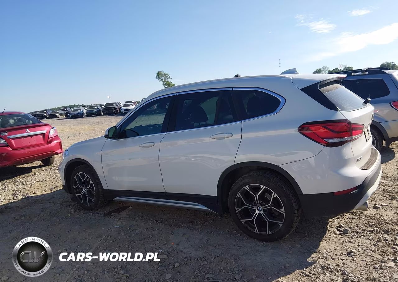 2021 BMW X1 xDrive28I VIN:WBXJG9C03M5S07347 - 14