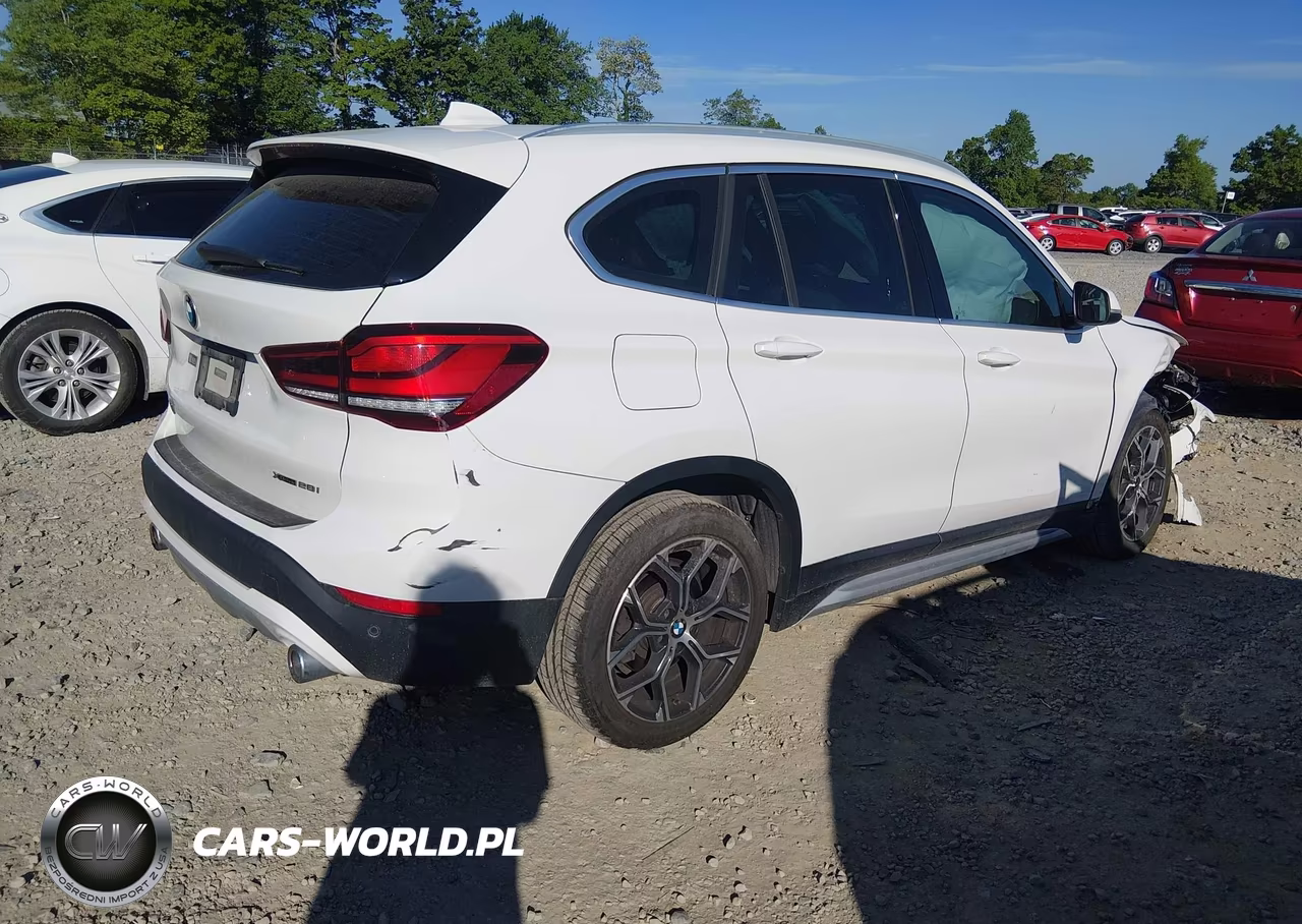2021 BMW X1 xDrive28I VIN:WBXJG9C03M5S07347 - 4