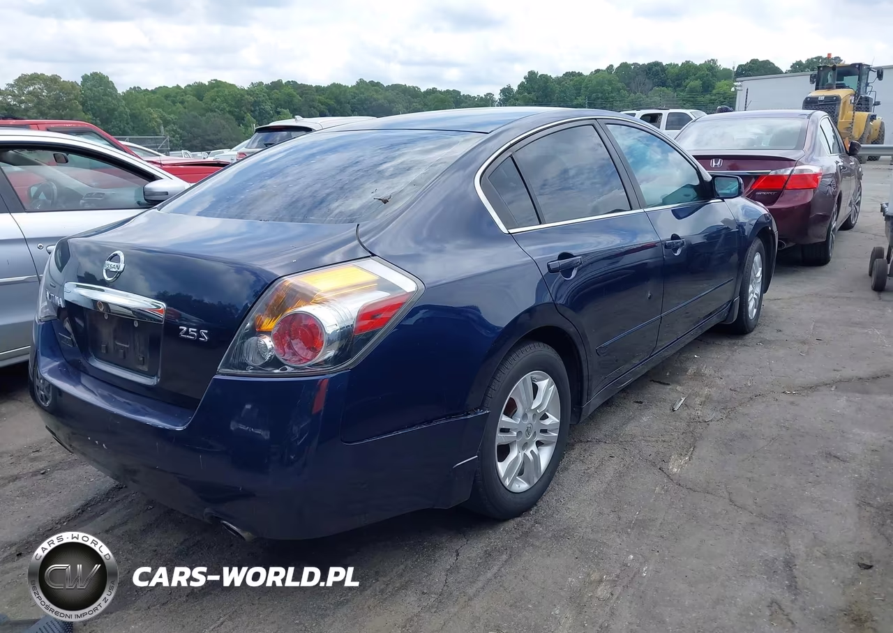2011 Nissan Altima 2.5 S VIN:1N4AL2AP8BN492338 - 4
