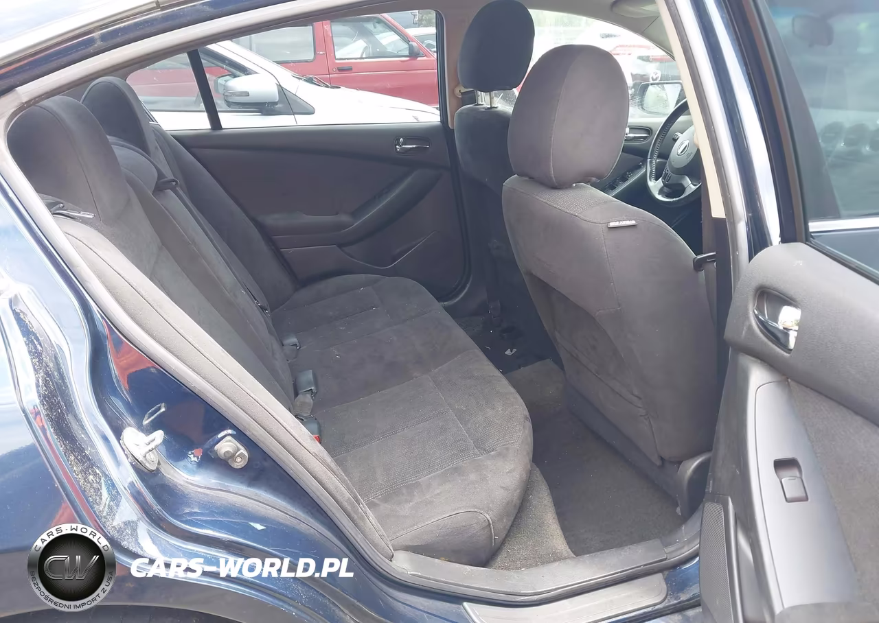 2011 Nissan Altima 2.5 S VIN:1N4AL2AP8BN492338 - 8