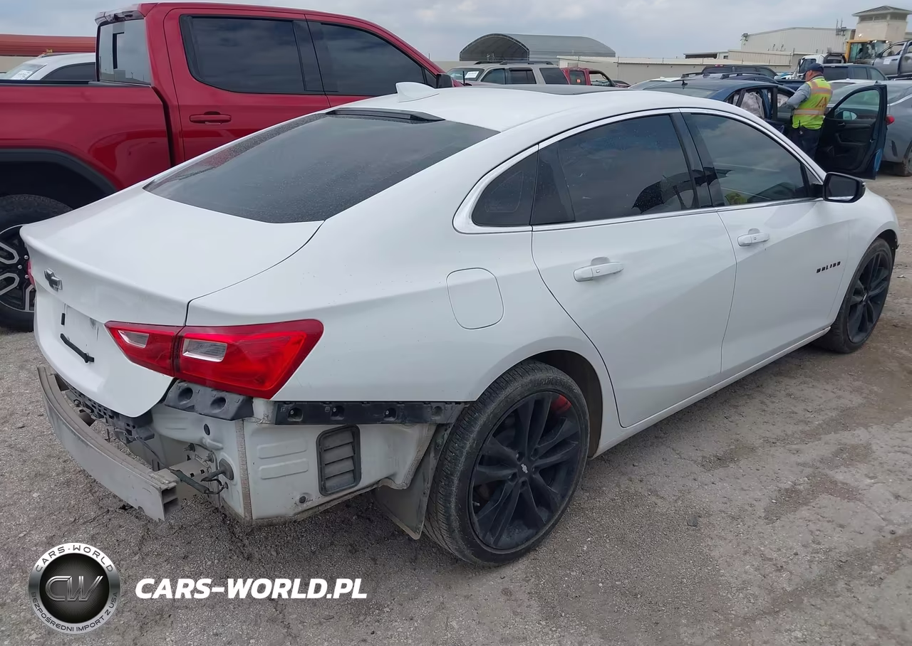 2018 Chevrolet Malibu Lt VIN:1G1ZD5STXJF275270 - 4