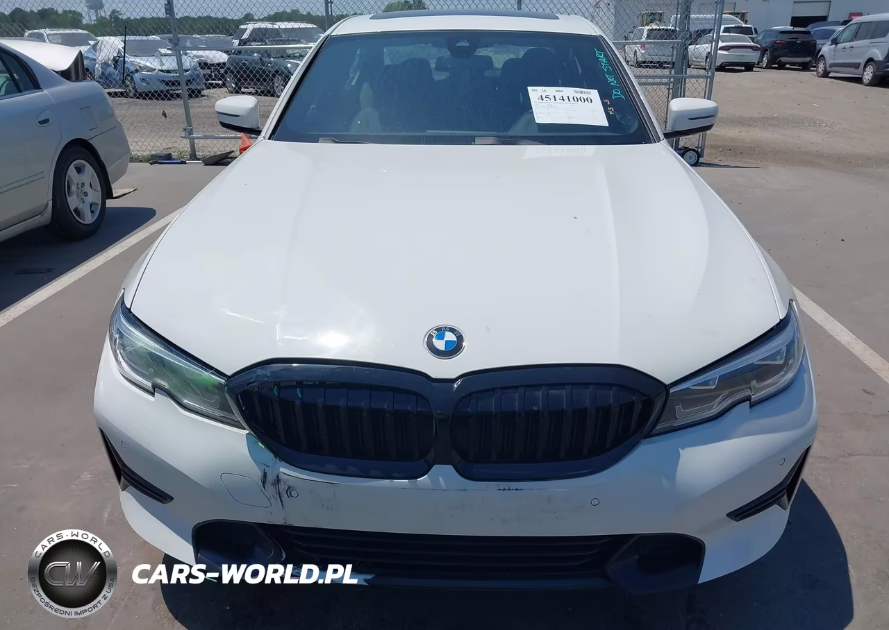 2019 BMW 330I xDrive VIN:3MW5R7J51K8B02850 - 12