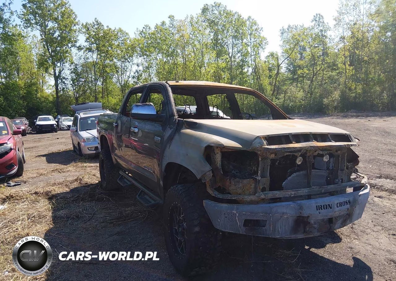 2014 Toyota Tundra Sr5 5.7L V8 – zdjęcie 1 z 10