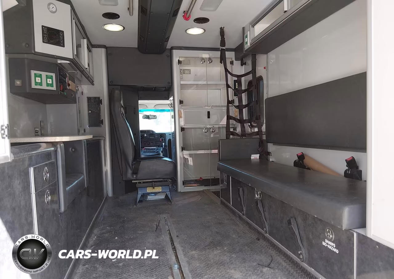 2019 Ford E-450 Cutaway VIN:1FDXE4FS1KDC01431 - 7