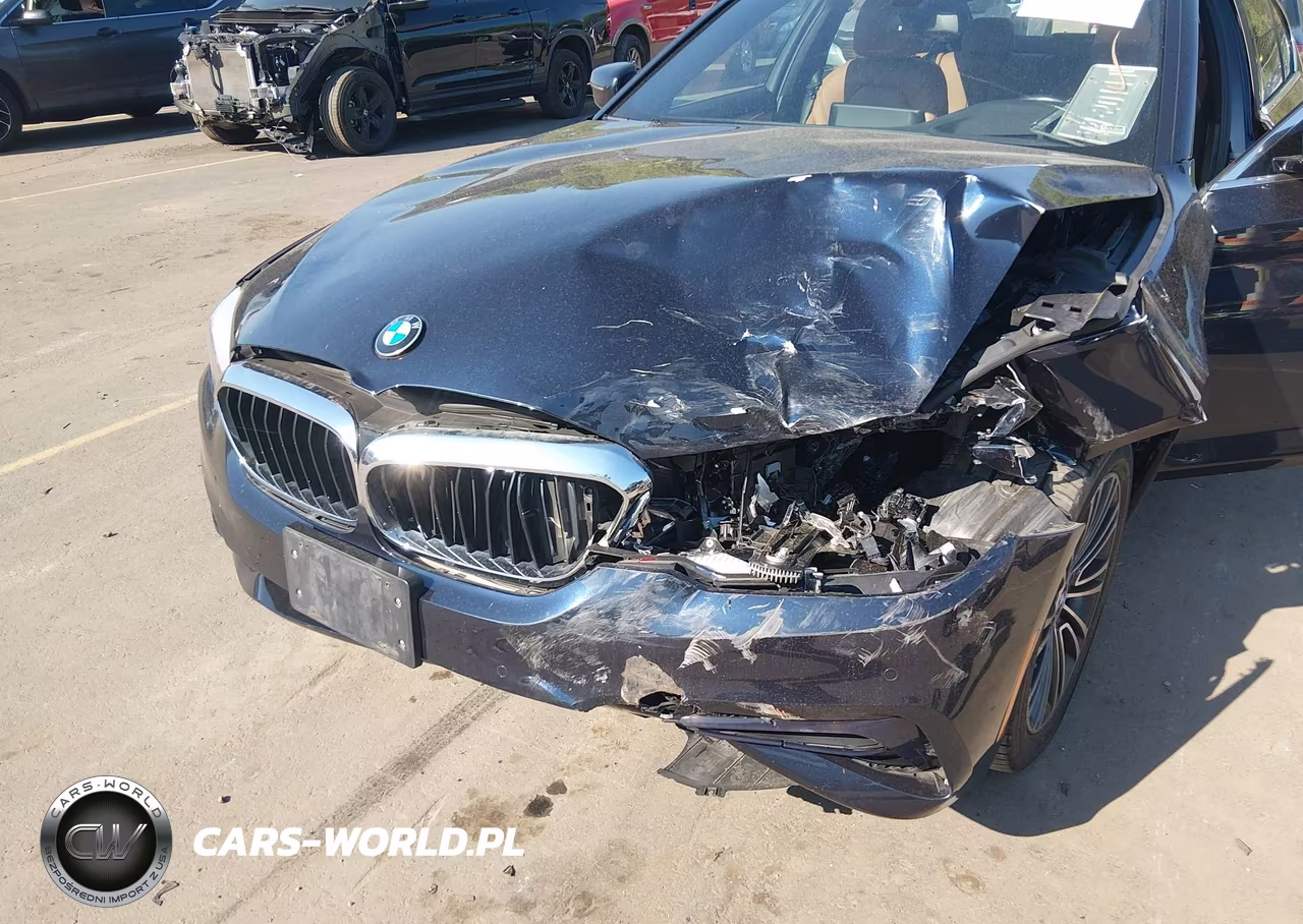 2019 BMW 530I xDrive VIN:WBAJA7C50KG909848 - 6