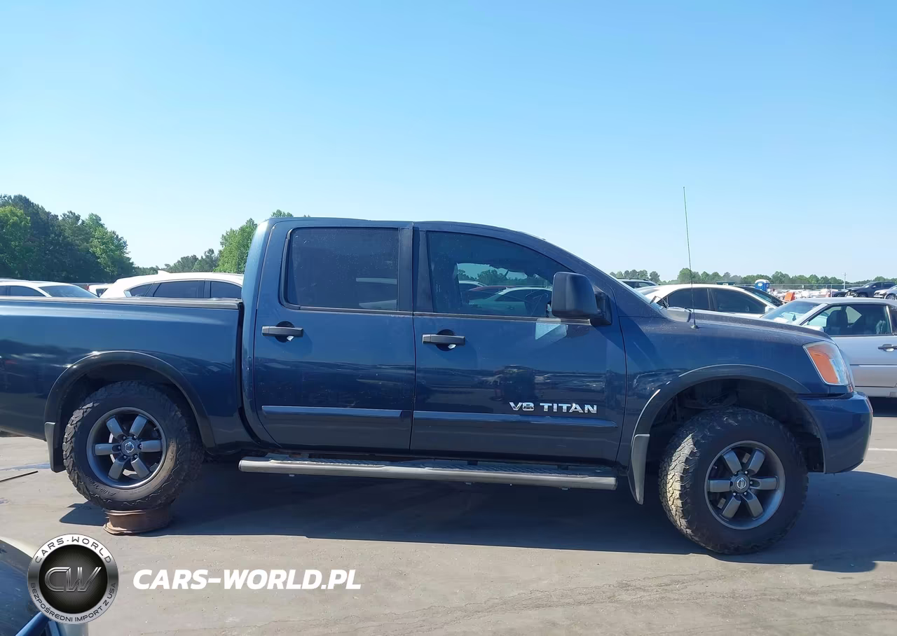 2015 Nissan Titan Pro-4X-S-Sl-Sv VIN:1N6AA0EC7FN507264 - 13