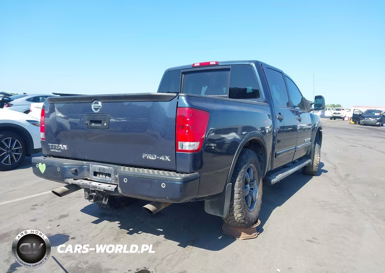 2015 Nissan Titan Pro-4X-S-Sl-Sv VIN:1N6AA0EC7FN507264 - 4
