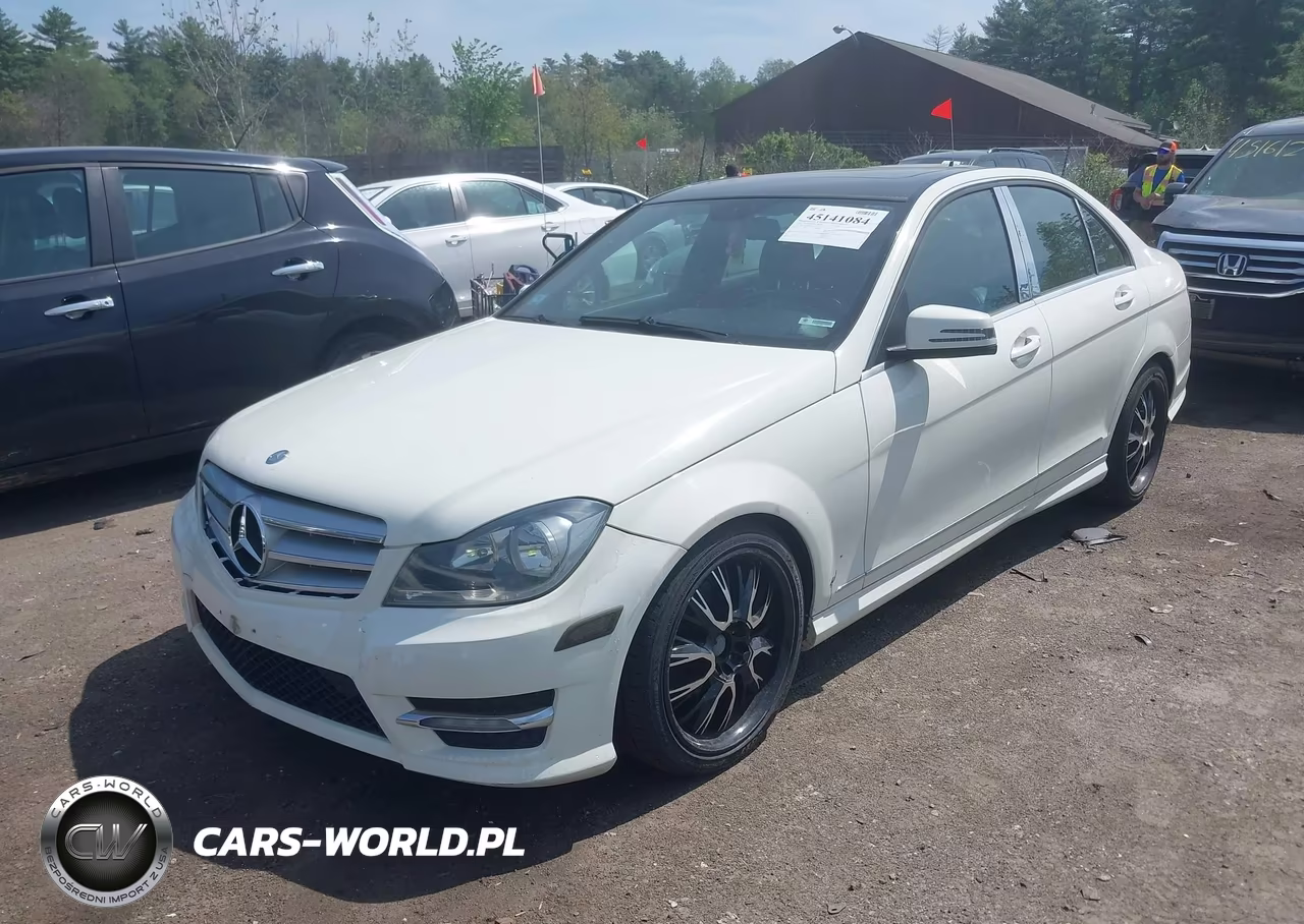 2012 Mercedes-Benz C 300 Sport 4Matic VIN:WDDGF8BB4CA694741 - 2