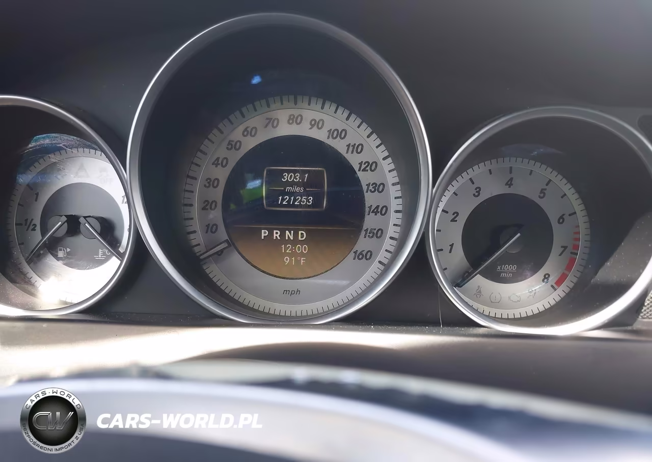 2012 Mercedes-Benz C 300 Sport 4Matic VIN:WDDGF8BB4CA694741 - 7