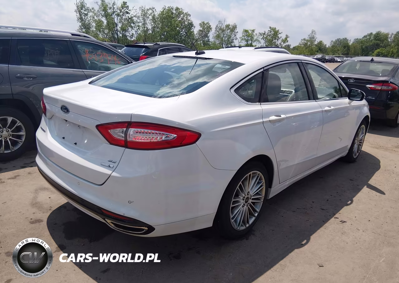 2016 Ford Fusion Se VIN:3FA6P0T93GR373047 - 4