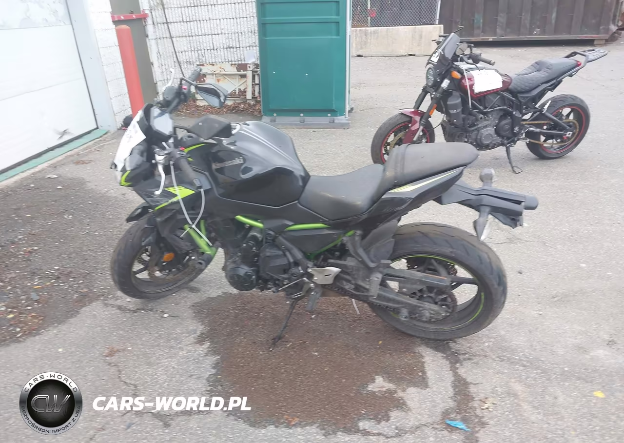 2022 Kawasaki Er650 L VIN:ML5EREL15NDA76842 - 13