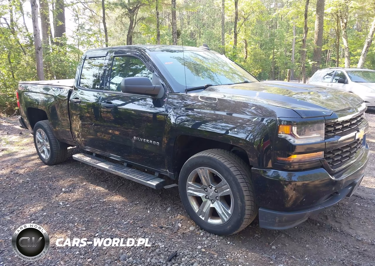 2018 Chevrolet Silverado 1500 Custom – zdjęcie 1 z 16