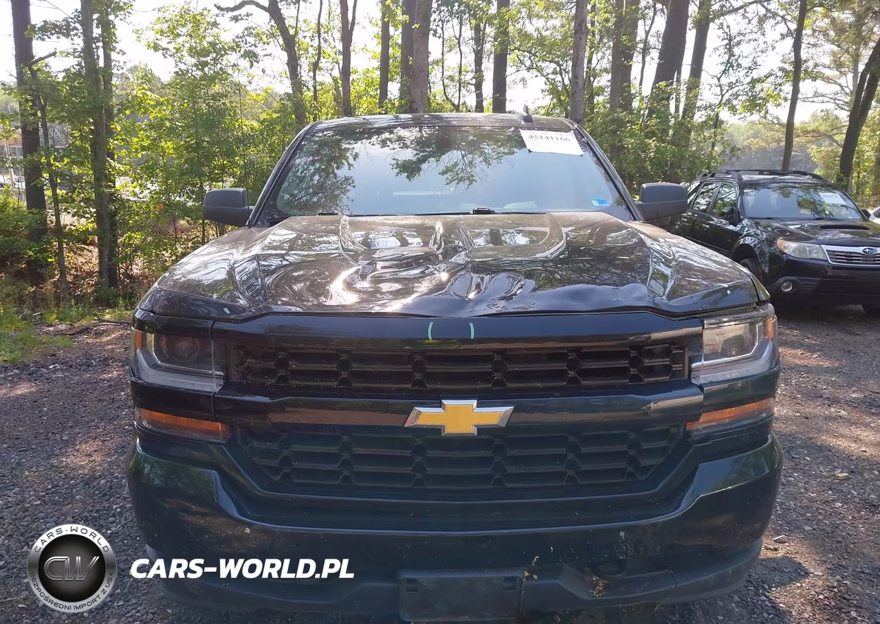 2018 Chevrolet Silverado 1500 Custom VIN:1GCVKPEC9JZ353751 - 12