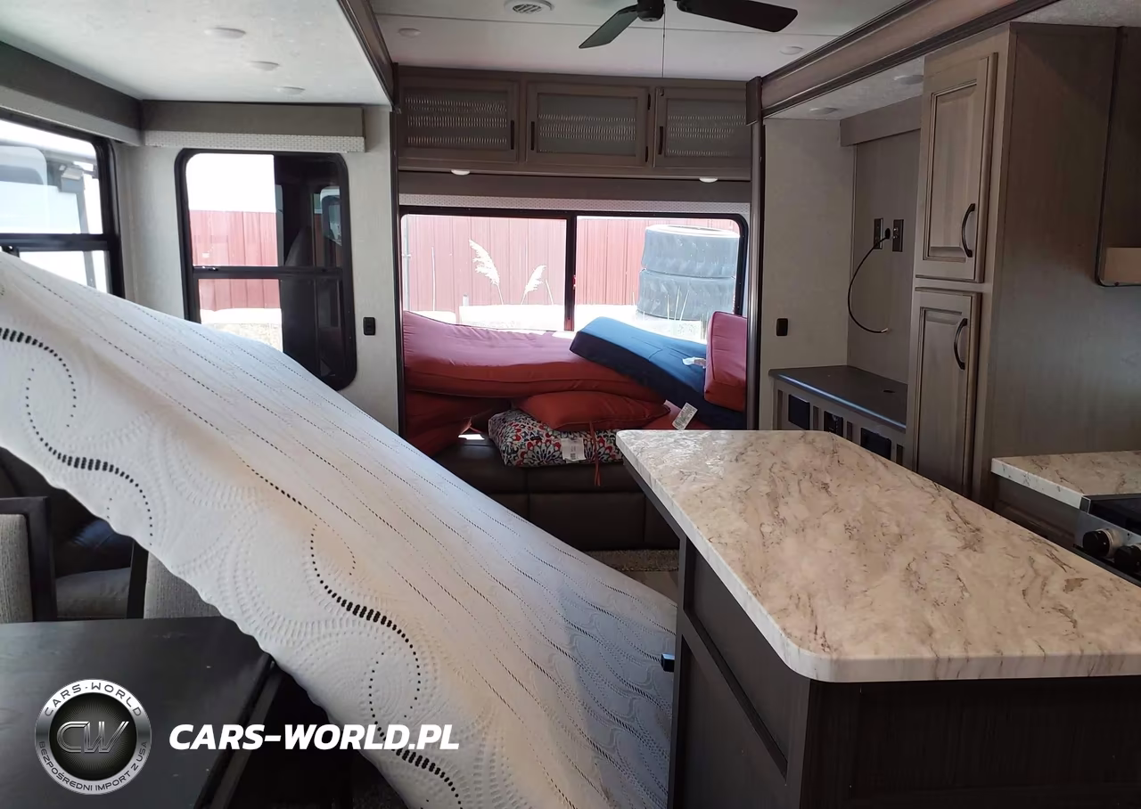 2022 Coachmen Other VIN:5ZT3CH1B1NA328000 - 8