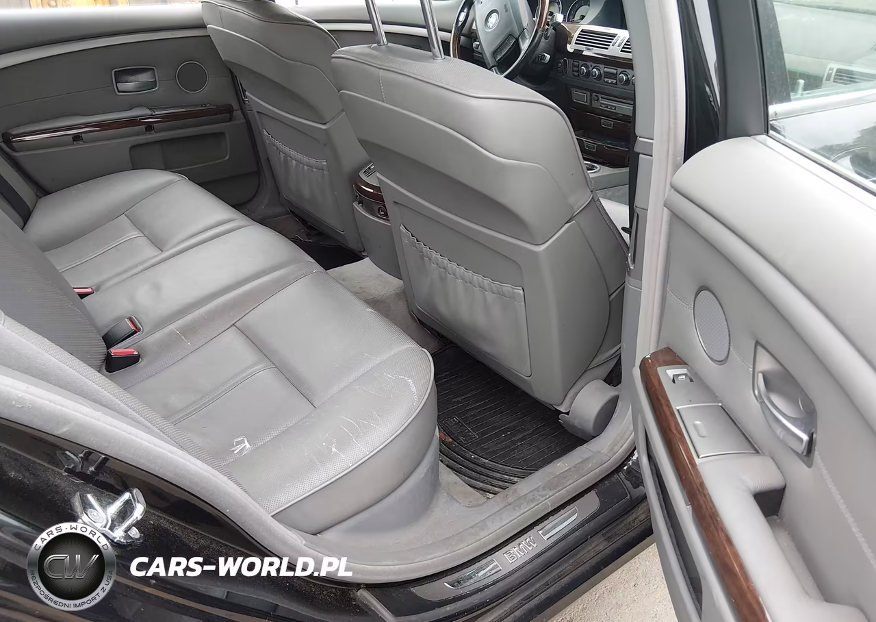 2006 BMW 750I VIN:WBAHL83516DT05067 - 8