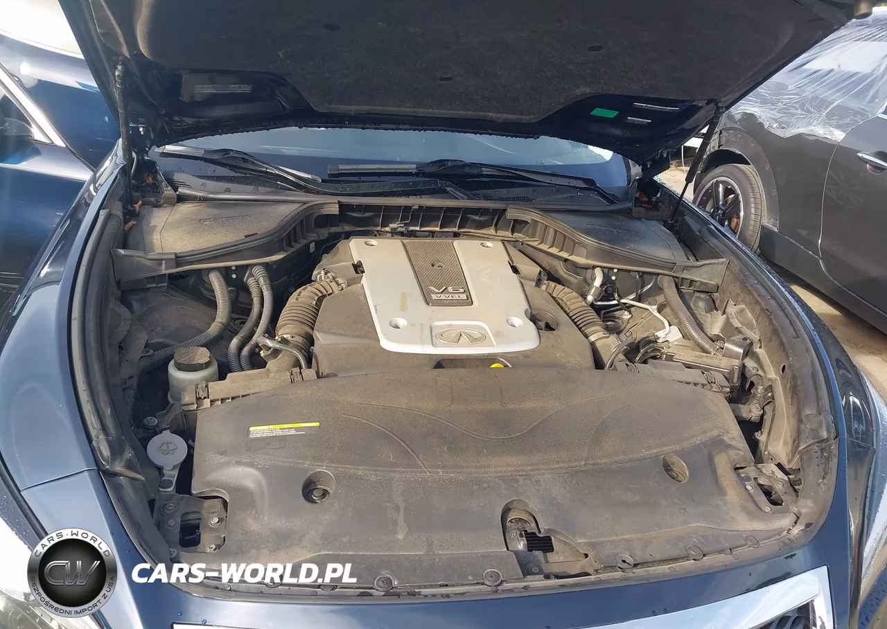2018 Infiniti Q70 3.7 Luxe VIN:JN1BY1AP2JM181117 - 10