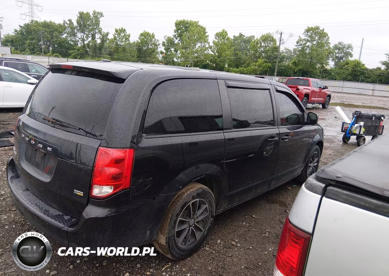 2018 Dodge Grand Caravan Se Plus VIN:2C4RDGBG6JR220880 - 13