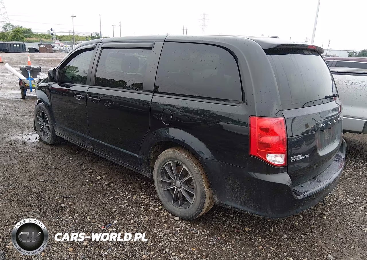 2018 Dodge Grand Caravan Se Plus VIN:2C4RDGBG6JR220880 - 3