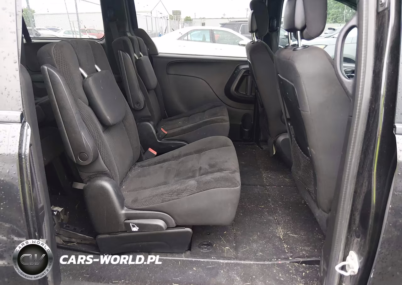 2018 Dodge Grand Caravan Se Plus VIN:2C4RDGBG6JR220880 - 8