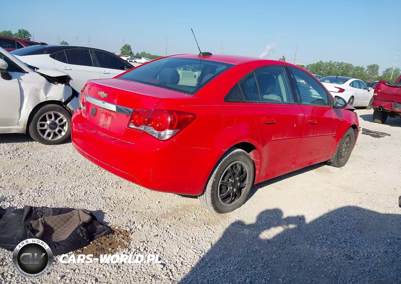 2016 Chevrolet Cruze Limited Ls Auto VIN:1G1PC5SH5G7209721 - 4