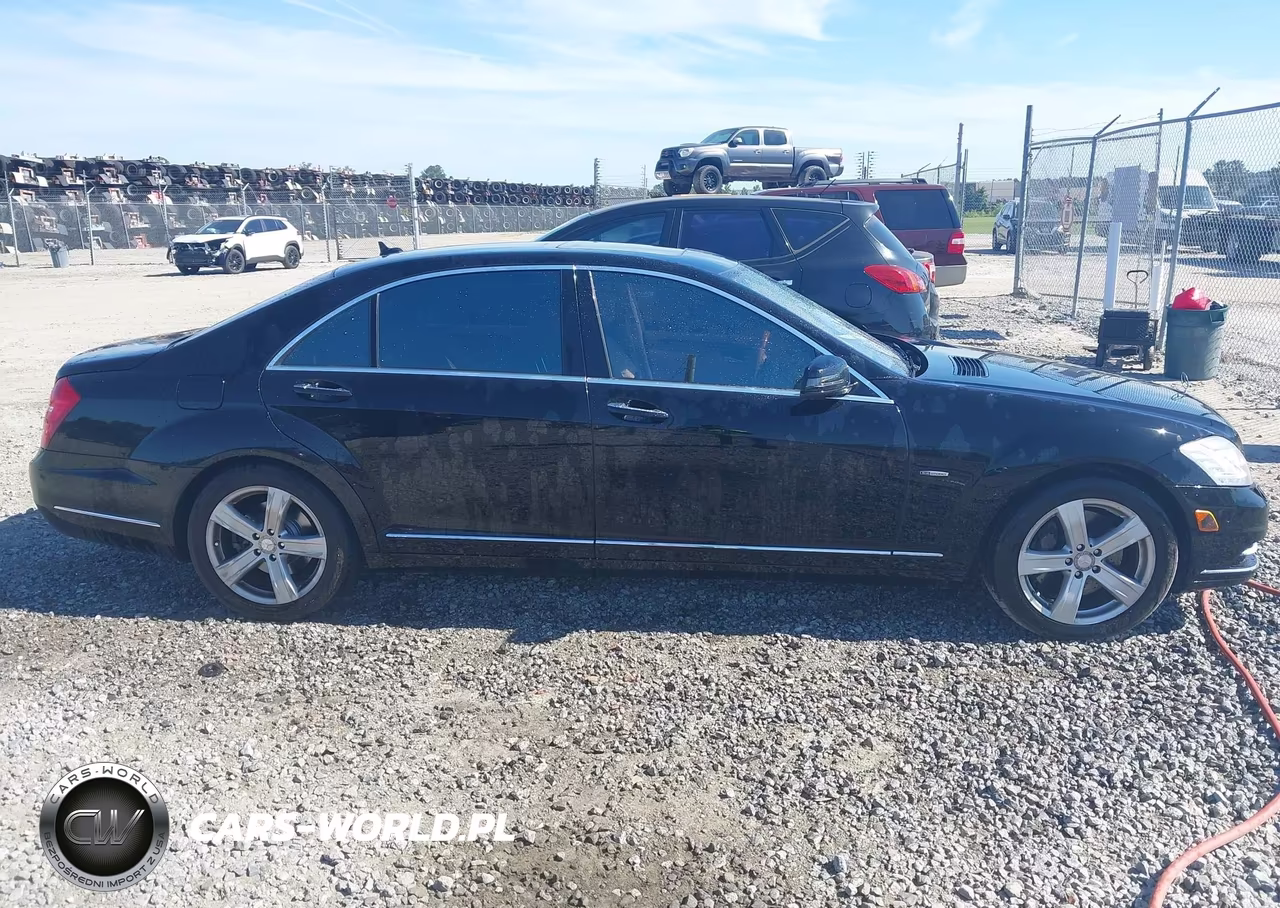 2012 Mercedes-Benz S 550 VIN:WDDNG7DB5CA479168 - 13