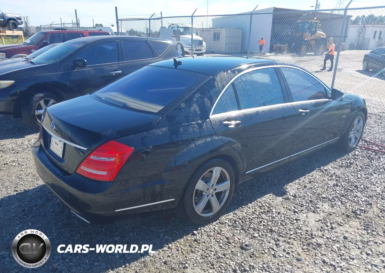 2012 Mercedes-Benz S 550 VIN:WDDNG7DB5CA479168 - 4