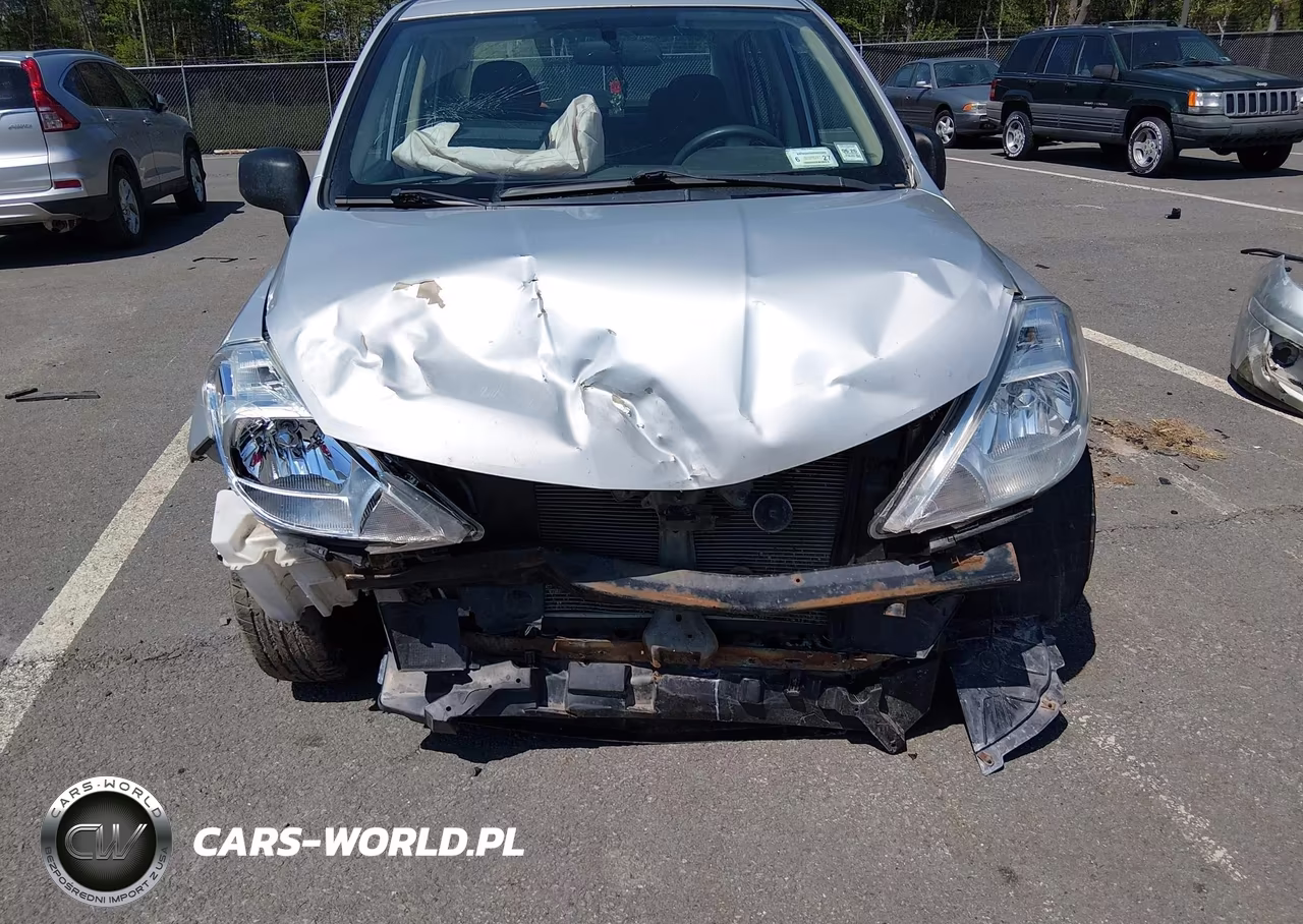 2011 Nissan Versa 1.6 VIN:3N1CC1AP6BL390505 - 6