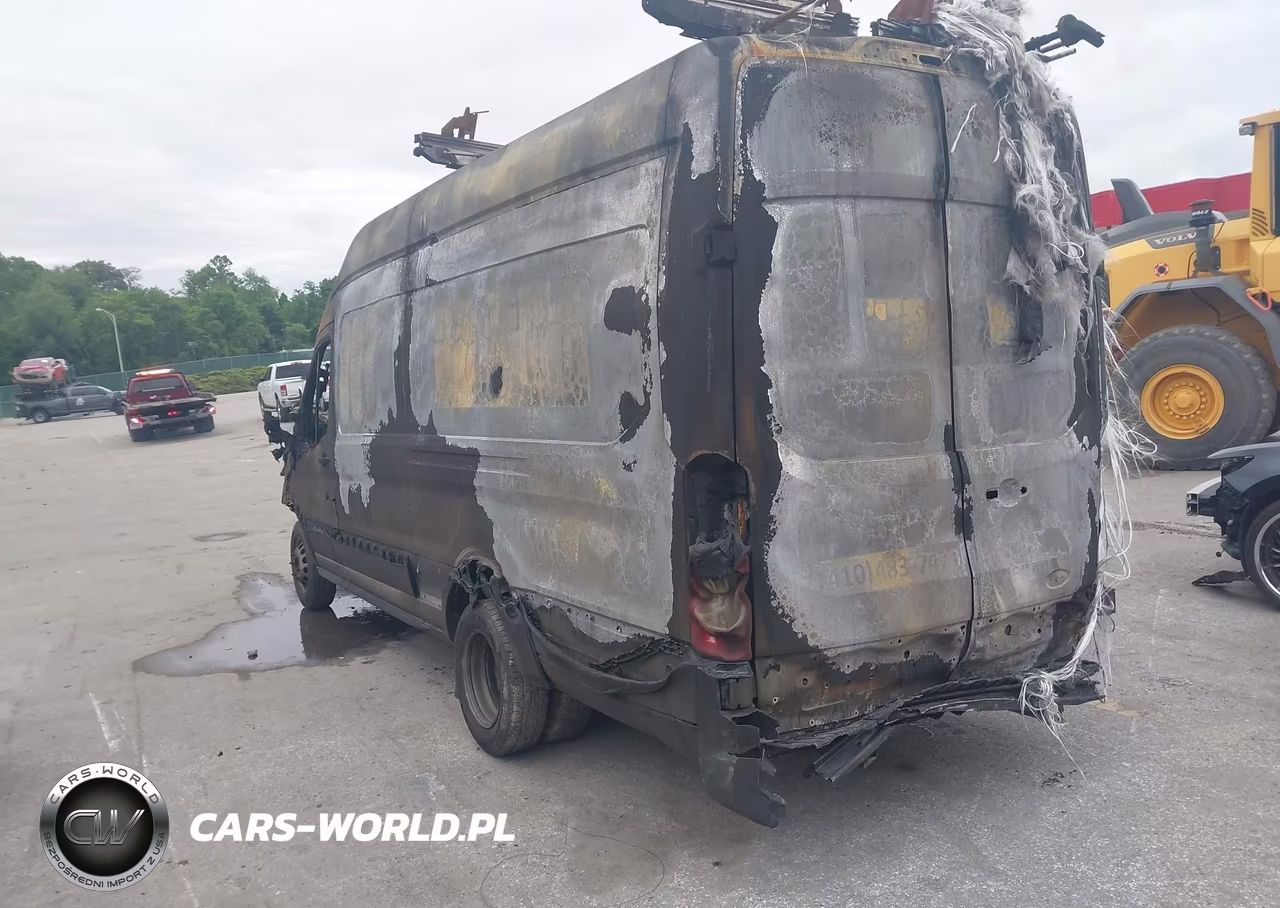 2022 Ford Transit-350 Cargo Van VIN:1FTBF4XG2NKA18075 - 3