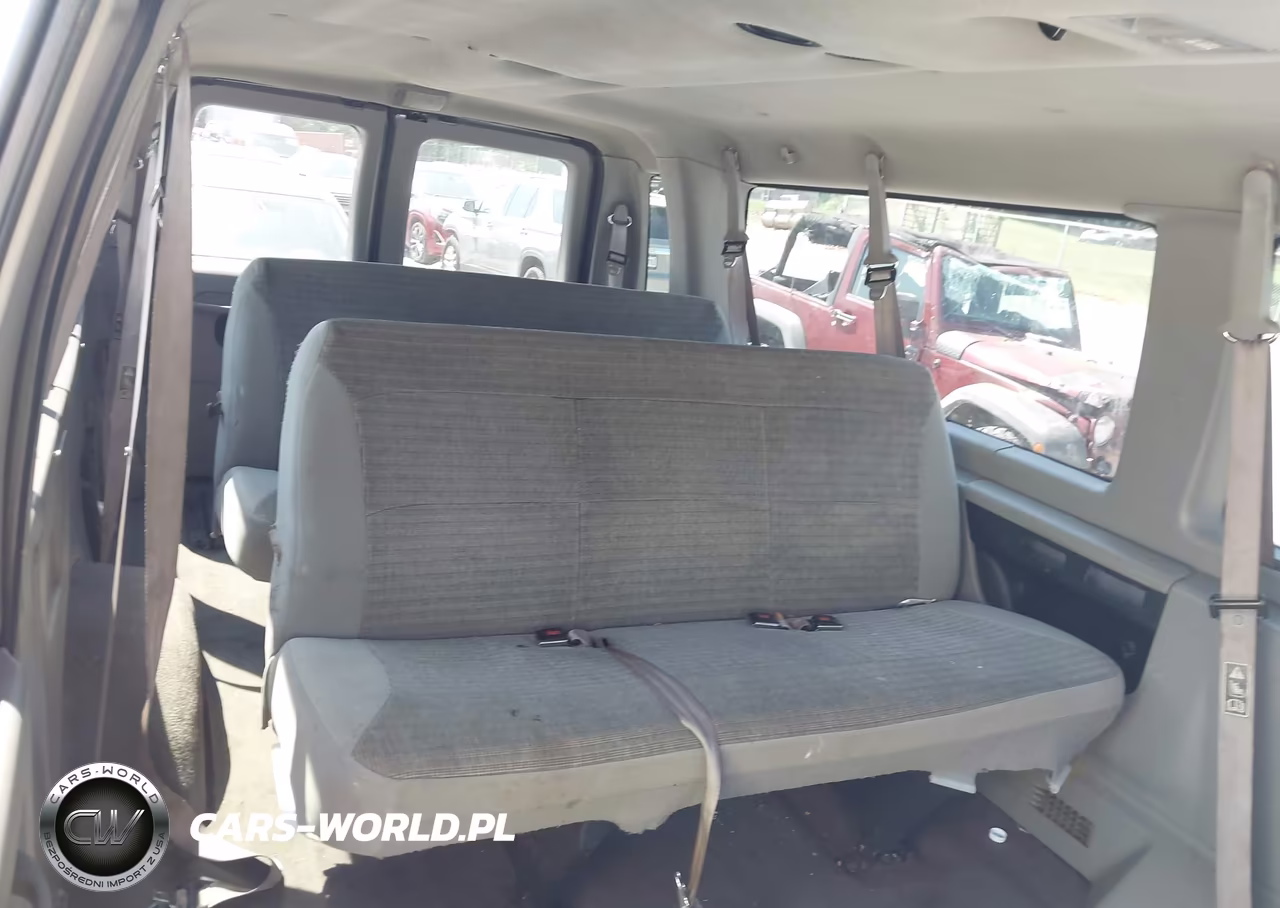 2002 Ford E-350 Super Duty Xl-Xlt VIN:1FBSS31L92HB05609 - 13