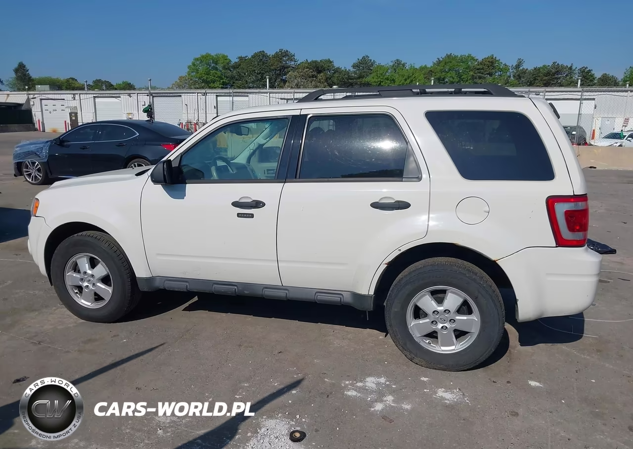 2011 Ford Escape Xlt VIN:1FMCU9D78BKA73259 - 14