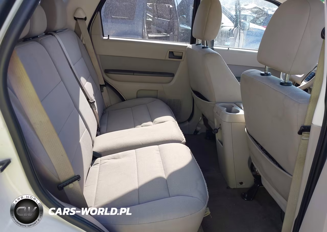 2011 Ford Escape Xlt VIN:1FMCU9D78BKA73259 - 8