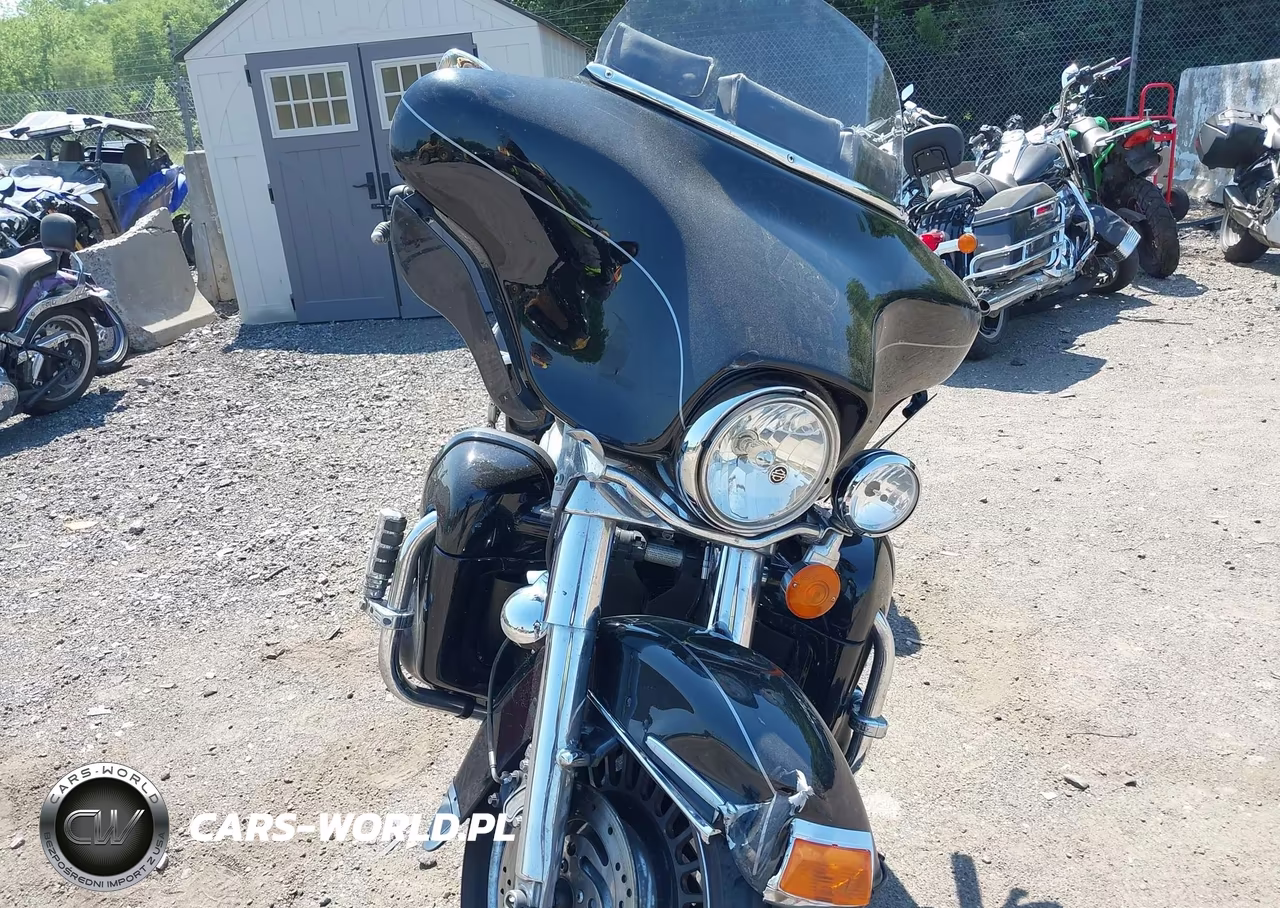 2007 Harley-Davidson Flhtcui VIN:1HD1FC4157Y627875 - 5