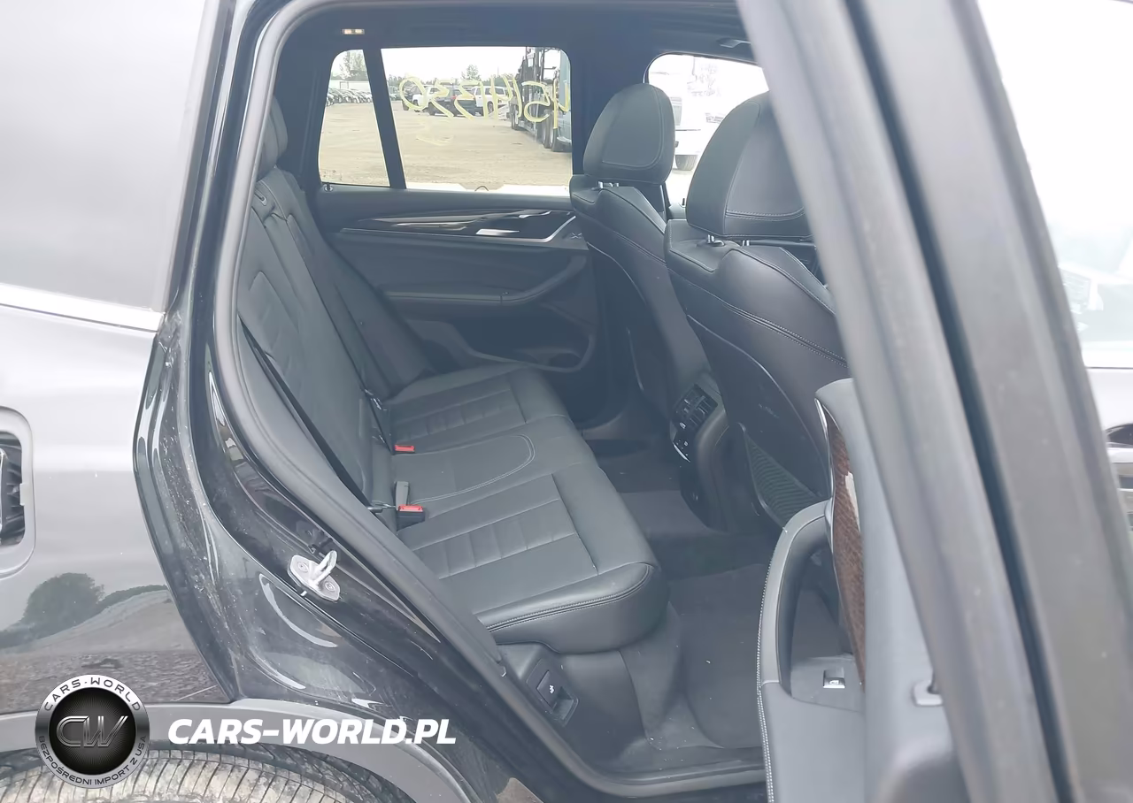 2019 BMW X3 xDrive30I VIN:5UXTR9C51KLP86373 - 8