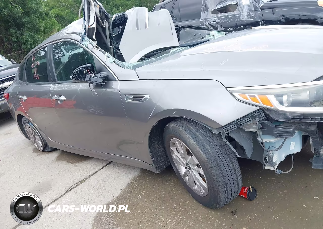 2017 Kia Optima Lx VIN:5XXGT4L32HG149510 - 12