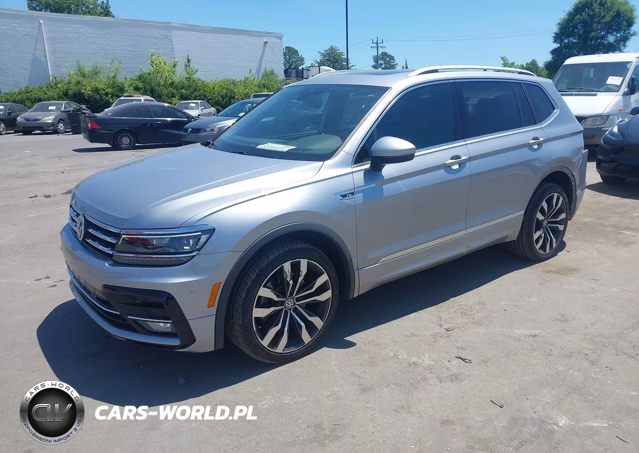 2020 Volkswagen Tiguan 2.0T Sel Premium R-Line VIN:3VV4B7AXXLM059673 - 2