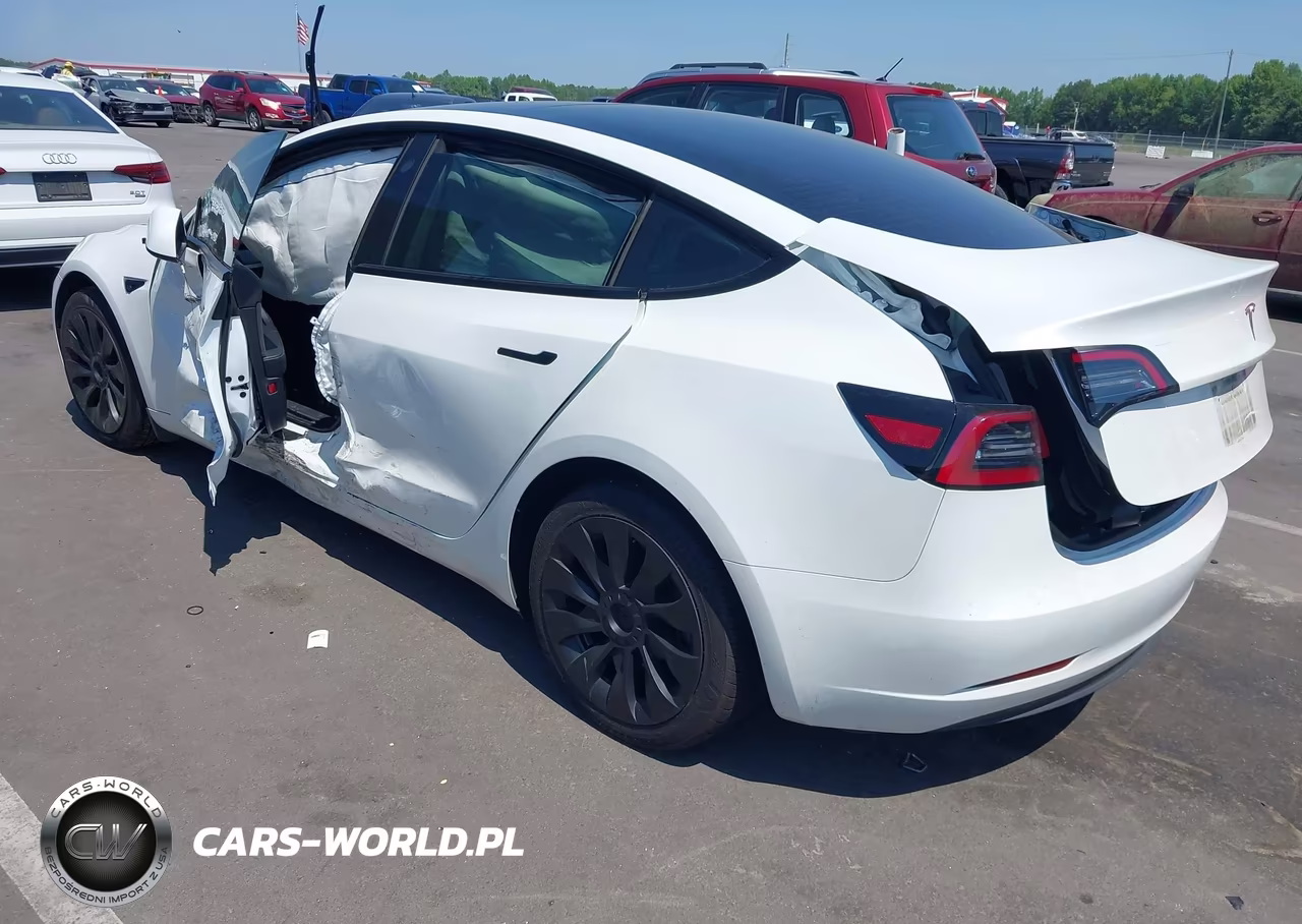 2023 Tesla Model 3 Rear-Wheel Drive VIN:5YJ3E1EA7PF604811 - 3