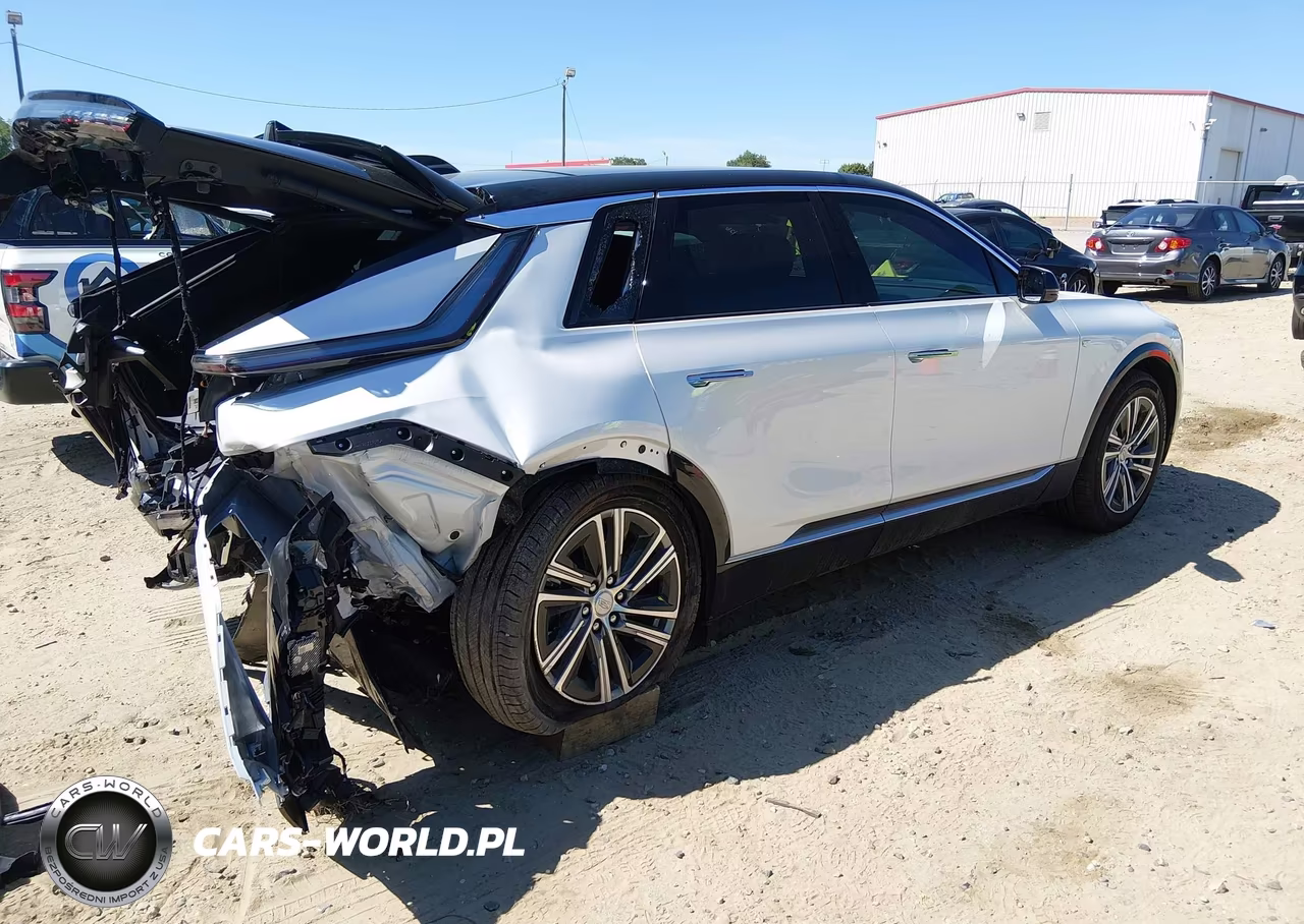 2025 Cadillac Lyriq Luxury 1 Rwd VIN:1GYKPNRK4SZ310280 - 4