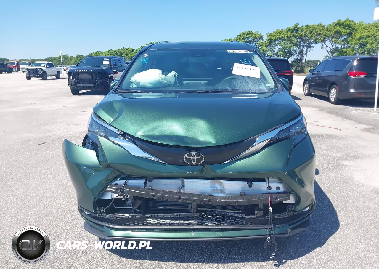 2026 Toyota Sienna Xle VIN:5TDYRKECXTS293589 - 13