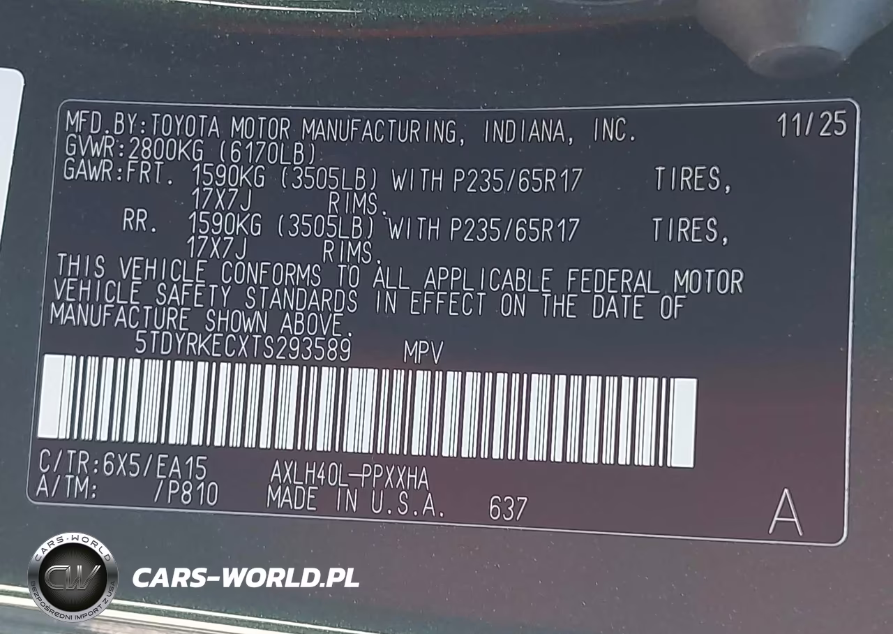 2026 Toyota Sienna Xle VIN:5TDYRKECXTS293589 - 9