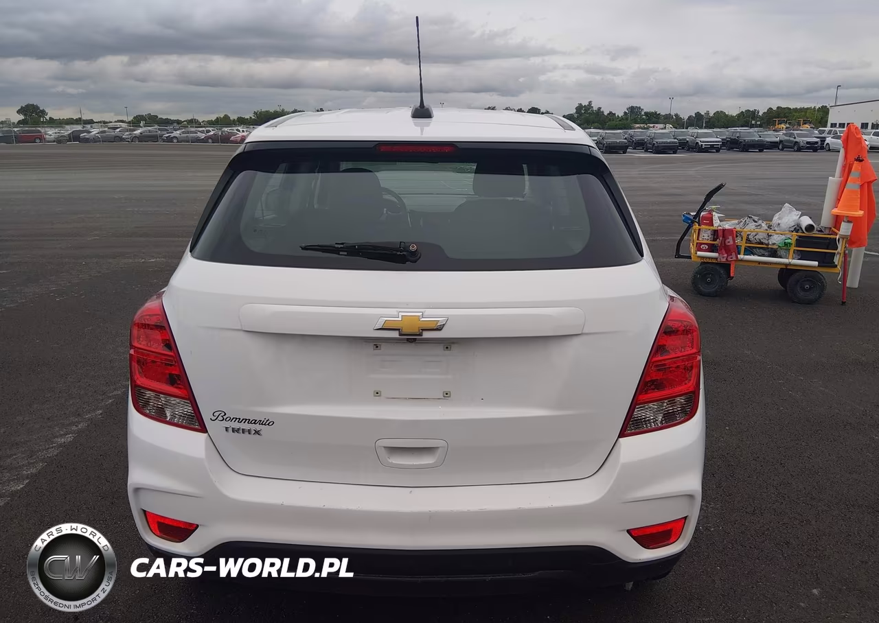 2018 Chevrolet Trax Ls VIN:KL7CJKSB4JB555878 - 17