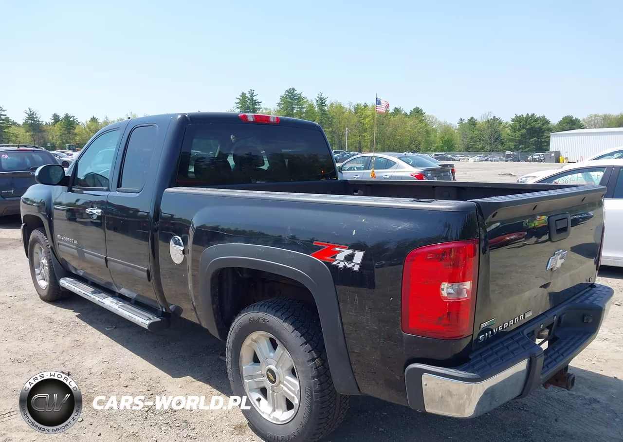 2010 Chevrolet Silverado 1500 Lt VIN:1GCSKSE31AZ140010 - 3