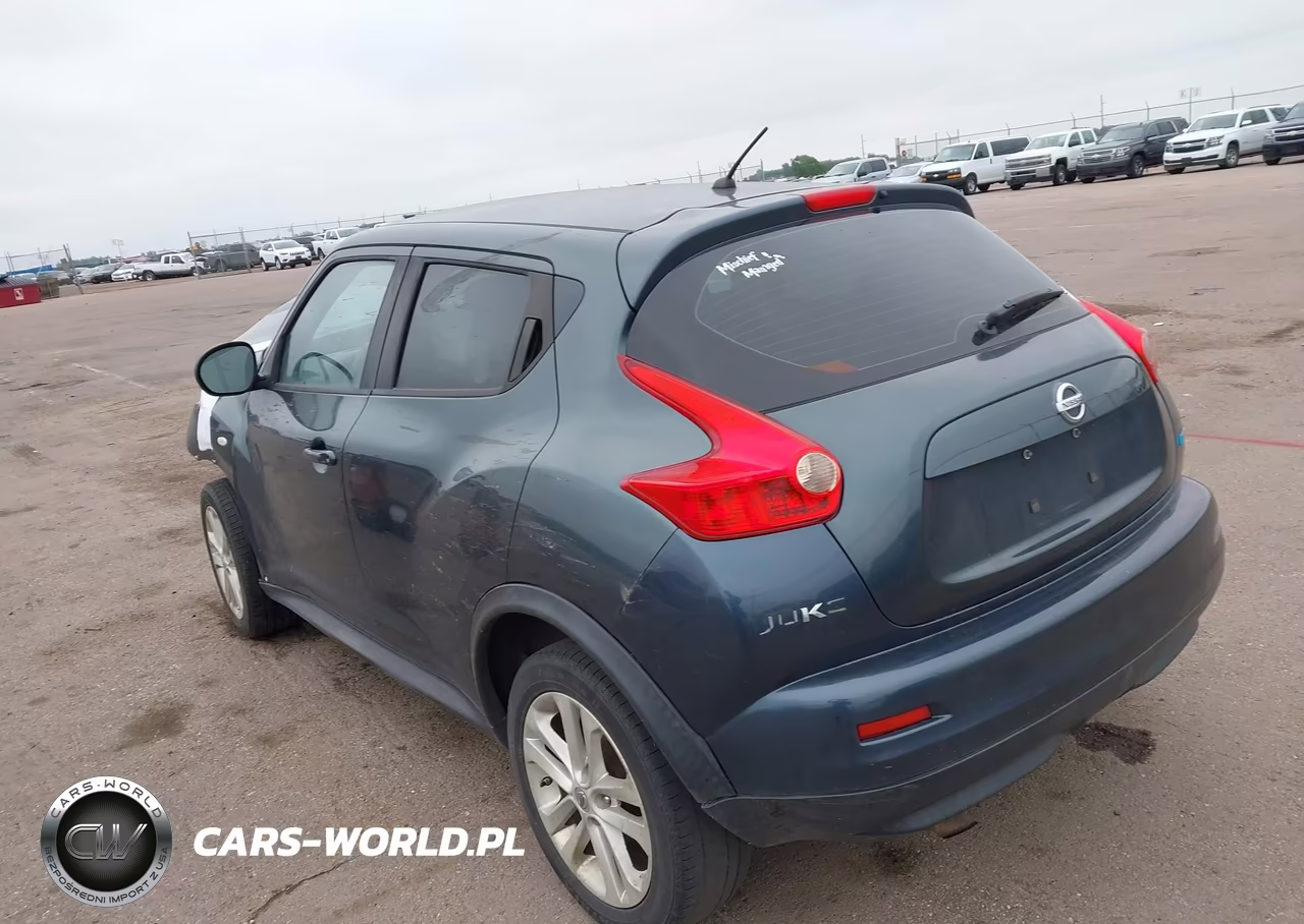 2013 Nissan Juke S VIN:JN8AF5MR1DT218207 - 3