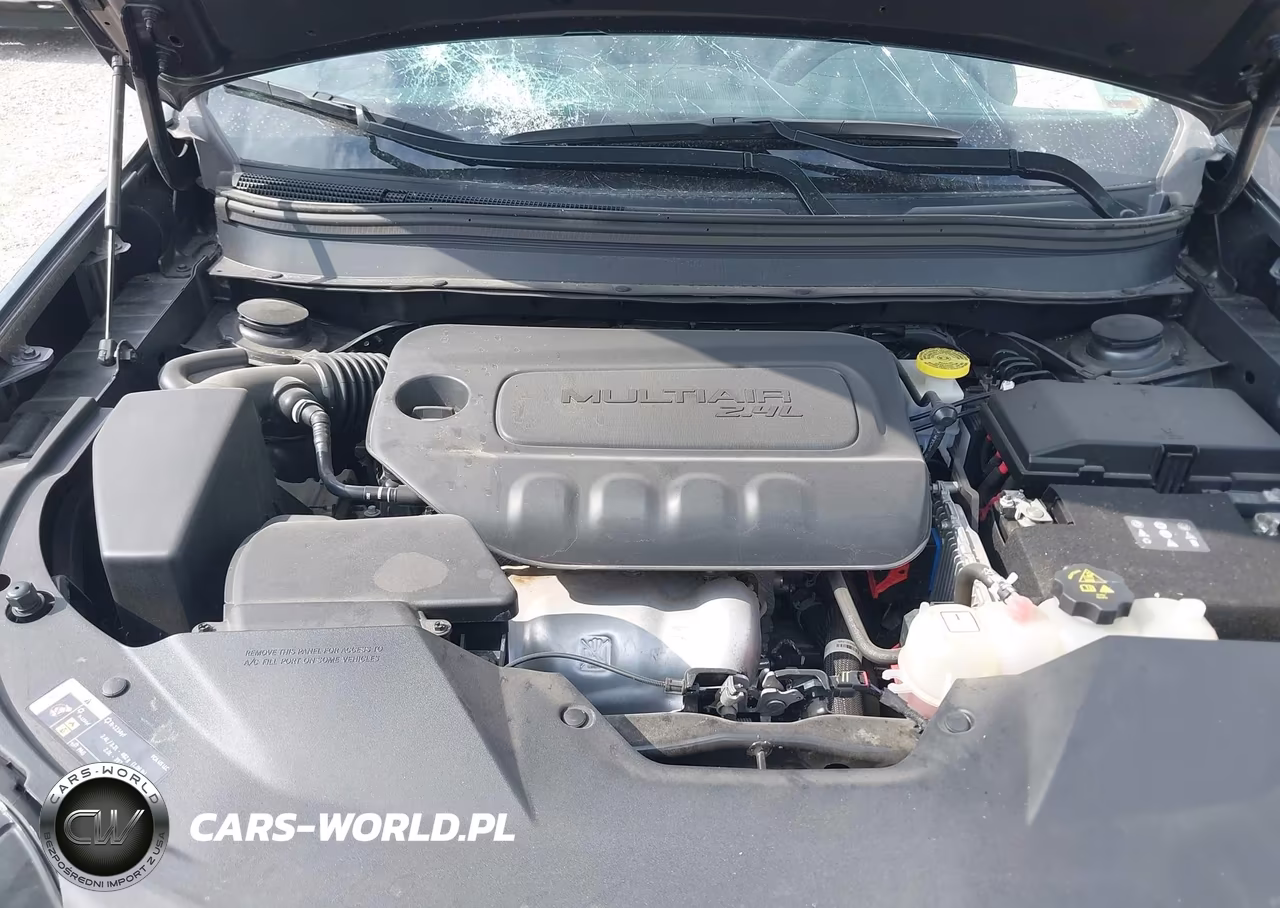 2023 Jeep Cherokee Altitude Lux 4X4 VIN:1C4PJMMB5PD105330 - 10
