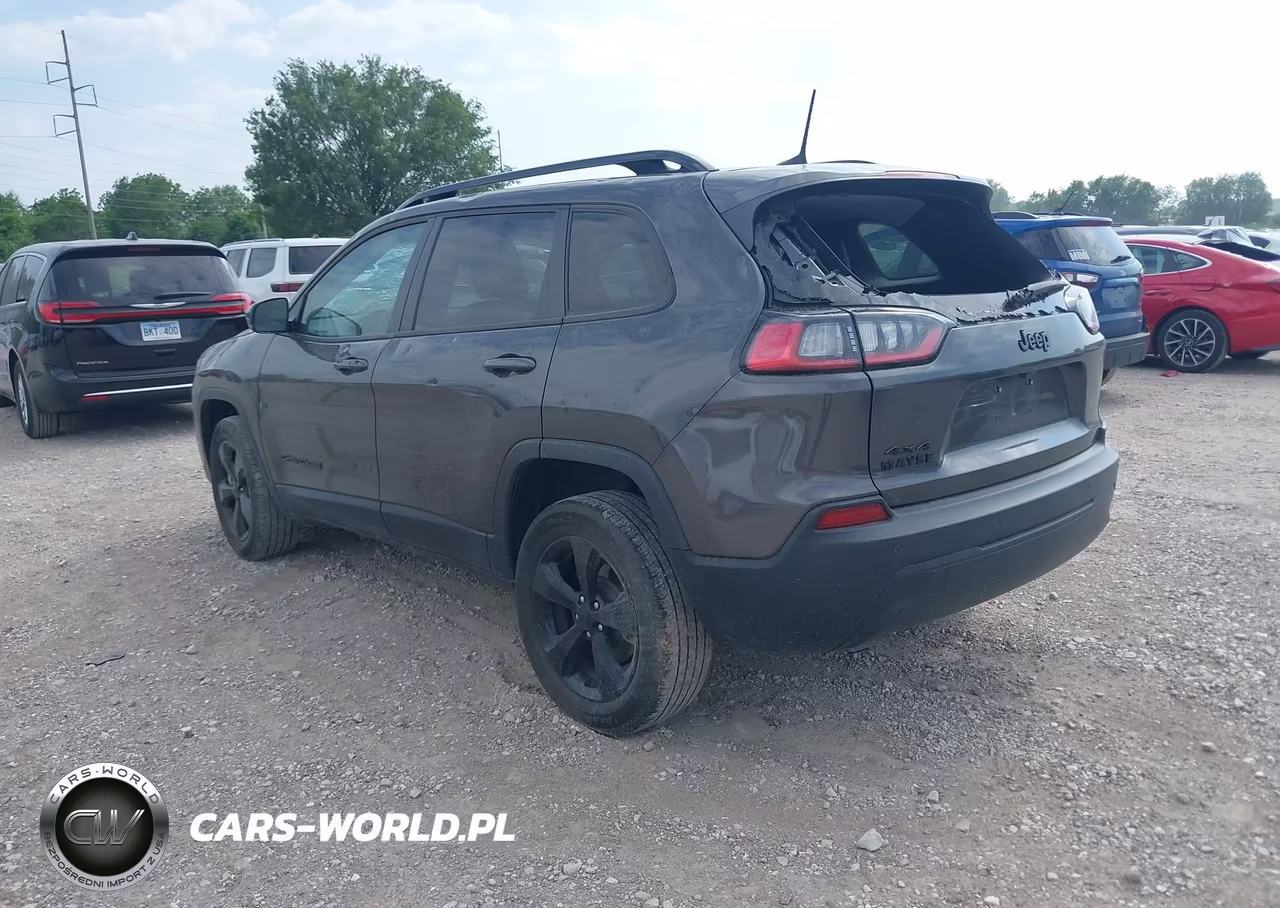 2023 Jeep Cherokee Altitude Lux 4X4 VIN:1C4PJMMB5PD105330 - 3