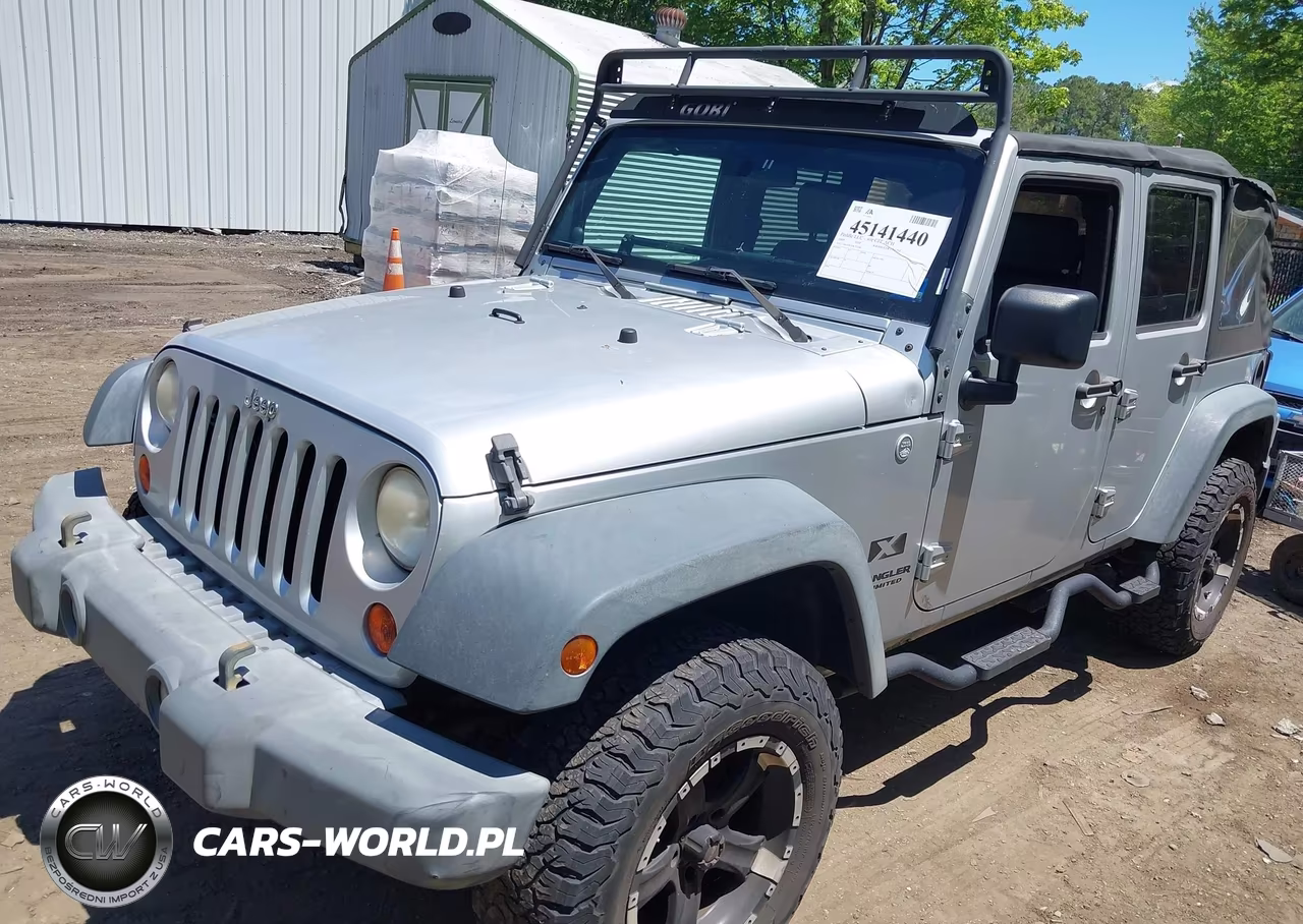 2009 Jeep Wrangler Unlimited X VIN:1J4GA391X9L733266 - 2