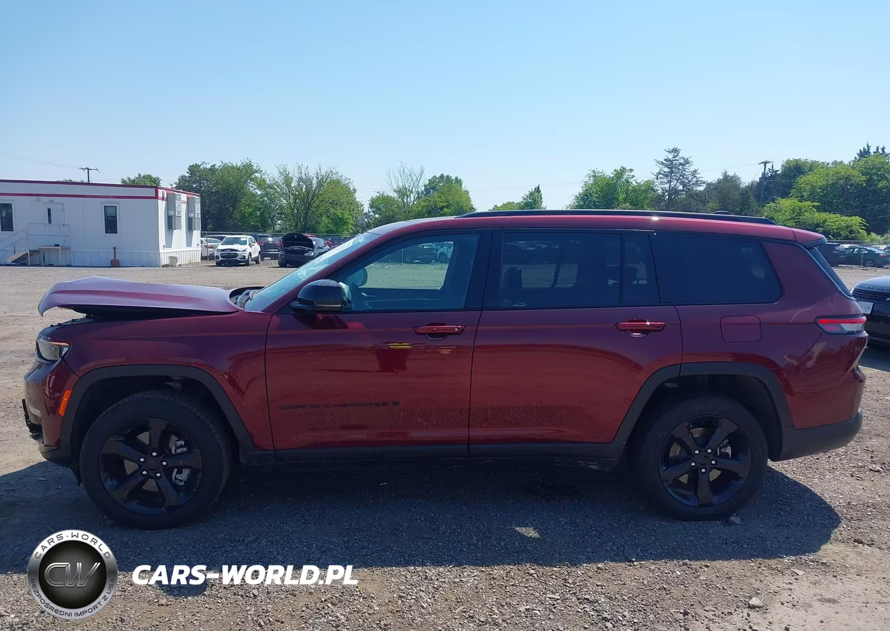 2025 Jeep Grand Cherokee L Limited 4X4 VIN:1C4RJKBG5S8746507 - 14